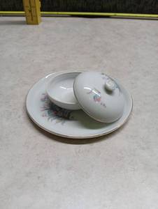 lot 284 image: Wales Made in Japan Porcelain Butter Dish Set with Floral Design