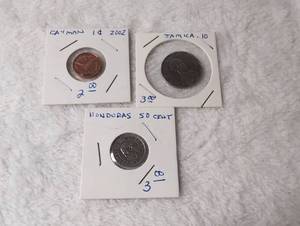 lot 104 image: Caribbean and Central American Coin Collection - 3 Coins
