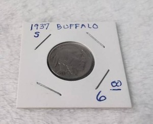 lot 113 image: 1937 Buffalo Nickel Five Cents US Coin
