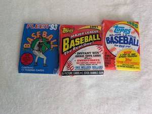 lot 559 image: 1990s Baseball Trading Cards Pack Collection Topps Fleer - 3 Packs