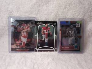lot 1027 image: Skyy Moore Kansas City Chiefs Rookie Card Collection - 3 ct