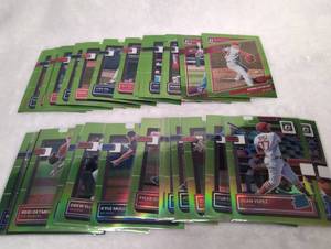 lot 3018 image: Panini Donruss Optic Baseball Cards Collection - 30 ct