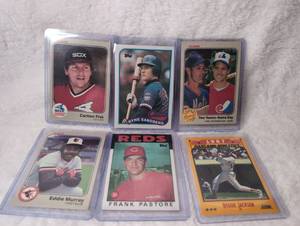 lot 3025 image: 1980s Baseball Card Collection - Fleer and Topps - 6 ct - Ryne Sandberg, Joel Youngblood, Eddie Murray, Frank Pastore, and Reggie Jackson