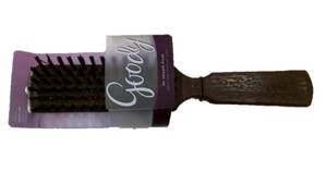 lot 3704 image: Goody Woodgrain Hair Brush #04391&nbsp
