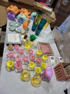 lot 5672 image: Everything in the picture