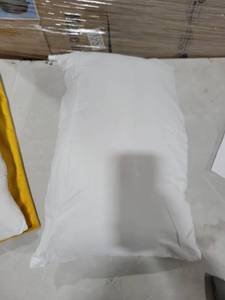lot 5688 image: 2- 20�20 pillow insert and 1 - 1120