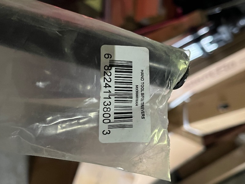 lot 240 image: 4 Metal Magnetic Hand Retriever Tool 3