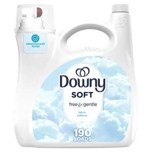 lot 8734 image: Downy Free & Gentle Fabric Softener and Conditioner  Hypoallergenic  140 fl oz  190 Loads