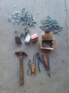 lot 65 image: Mixed Construction Hardware & Hand Tools