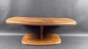 lot 78 image: Wall Mount Display Shelf 20 Inches Wide (Top Shelf) with a 6 Inch Gap Between Shelves