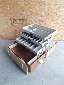 lot 125 image: Multi-Drawer Fishing Tackle Box with Removable Trays