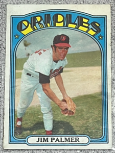 lot 66 image: 1972 Topps Baseball Card #270 - Jim Palmer