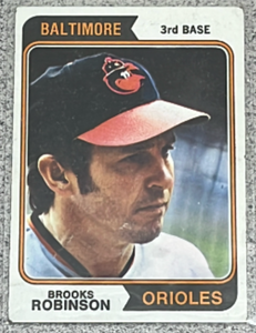 lot 70 image: 1974 Topps Baseball Card #160 - Brooks Robinson Baltimore Orioles