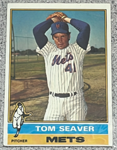 lot 76 image: 1976 Topps Baseball Card #600 - Tom Seaver New York Mets