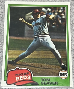 lot 149 image: 1981 Topps Baseball Card #220 - Tom Seaver