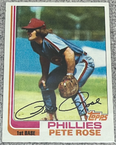 lot 188 image: 1982 Topps Baseball Card #780 - Pete Rose Philadelphia Phillies