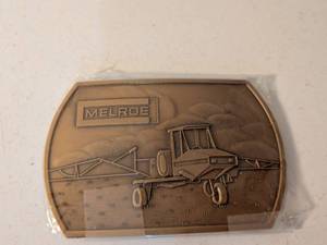 lot 29 image: Melroe Agricultural Equipment Bronze Belt Buckle