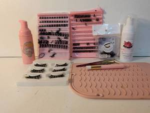 lot 37 image: Complete Eyelash Extension Kit with Tools and Accessories