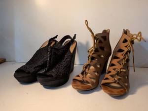 lot 62 image: Womens Perforated High Heel Sandals Lot