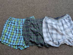 lot 92 image: Mens Hanes Boxer Shorts Bundle Size L