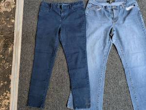 lot 106 image: Womens Denim Jeans Bundle - Route 66 and Venezia Brands Size 12 and 14