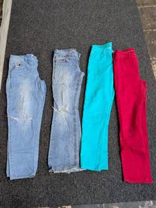 lot 109 image: Womens Jeans Mixed Lot Bundle Sizes 8 & 9