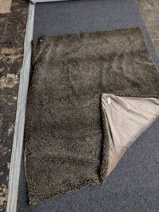 lot 190 image: Restoration Hardware Sherpa Throw Blanket