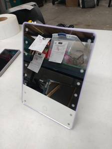 lot 20477 image: Portable LED Makeup Mirror
