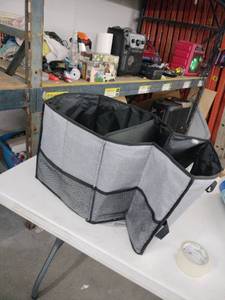 lot 20510 image: foldable car trunk organizer