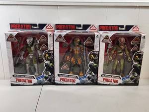 lot 93 image: Predator Collection Hunter Series Action Figures Set