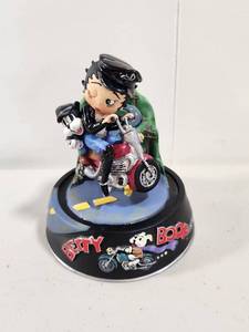 lot 130 image: Betty Boop Born To Be Boop Motorcycle Figurine Franklin Mint