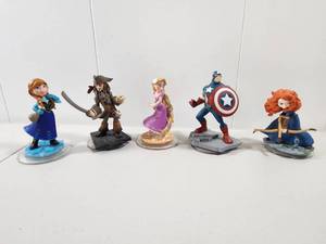 lot 167 image: Disney Infinity Character Figures Collection