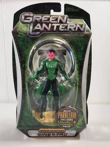 lot 181 image: Green Lantern Movie Masters Sinestro Action Figure with Parallax Piece