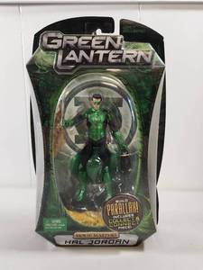 lot 182 image: Green Lantern Movie Masters Hal Jordan Action Figure with Parallax Build-A-Figure Piece