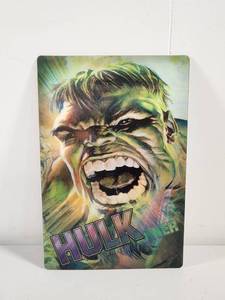 lot 187 image: Marvel Avengers Hulk and Bruce Banner Lenticular
