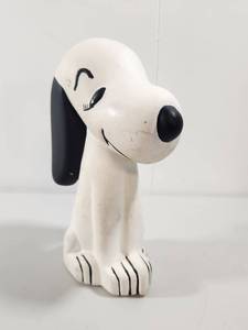 lot 191 image: Snoopy Ceramic Figurine Peanuts Character