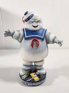 lot 195 image: NECA Ghostbusters Stay Puft Marshmallow Man Bobblehead Figure