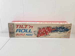 lot 250 image: Milton Bradley Tiltn Roll Obstacle Puzzle Game