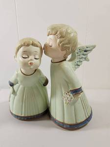 lot 268 image: Ceramic Angel Figurines Set of Two with Wings
