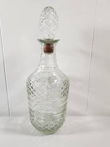 lot 302 image: Cut Crystal Glass Decanter with Cork Stopper