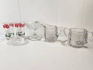 lot 311 image: Mixed Glass Drinkware and Serveware Set