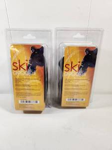 lot 361 image: Adult Ski Goggles with White Frame and Dark Lens