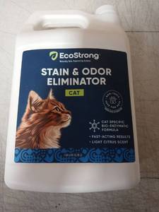 lot 62036 image: EcoStrong Cat Stain and Odor Eliminator 1 Gallon - Retail $25
