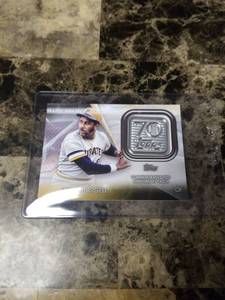 lot 559 image: 2021 Topps Commemorative 70th Anniversary Patch Willie Stargell Pittsburgh Pirates Baseball Card