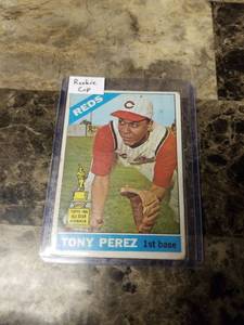 lot 593 image: 1966 Topps Rookie Cup Tony Perez Cincinnati Reds Baseball Card