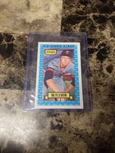 lot 609 image: 1974 Xograph Rikalbert Blyleven Minnesota Twins Baseball Card