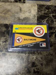 lot 610 image: Fleer Baseball Stickers Baltimore Orioles Card