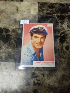 lot 624 image: 1953 Topps Fred MacMurray Trading Card