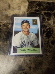 lot 679 image: 1996 Topps Mickey Mantle New York Yankees Baseball Card