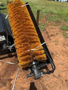 lot 7055 image: Captok Skid Steer Sweeper  CK-SE61